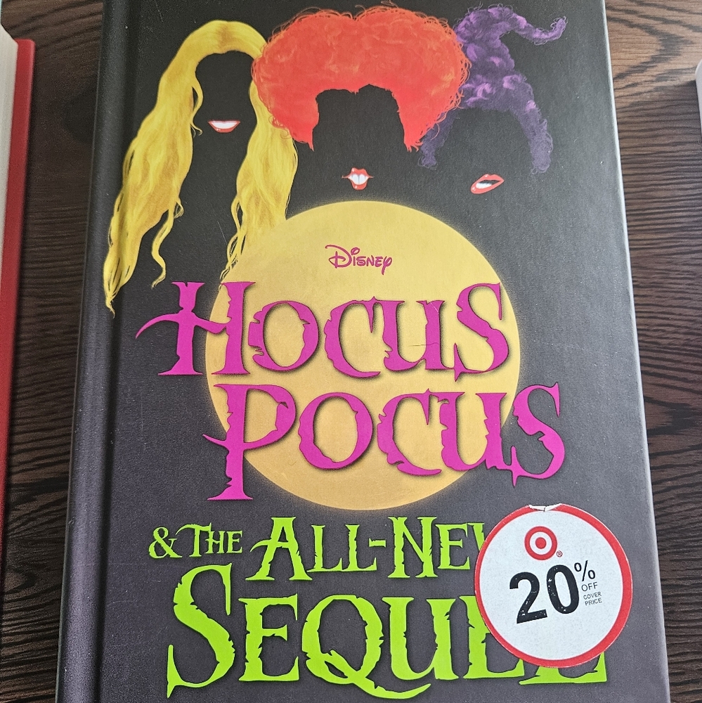 Disney Hocus Pocus & The All-New Sequel Book